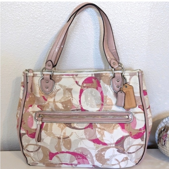 Coach EUC Shoulder Bag - Picture 6 of 14